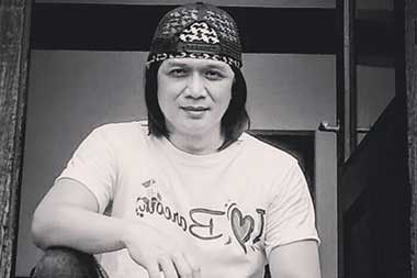 Vokalis Grup Rock Legendaris asal Bandung U'Camp Meninggal Dunia