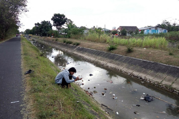 Tips Jaga Kebersihkan Selokan di Lingkungan Rumah