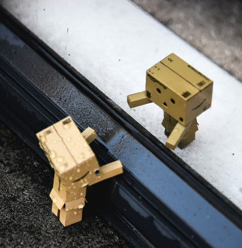 7 Cara Bangkit dari Cinta Bertepuk Sebelah Tangan