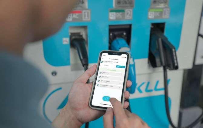 PLN Siapkan 1.000 SPKLU di Jalur Trans Jawa-Sumatra, Mudik Pakai EV Makin Nyaman!