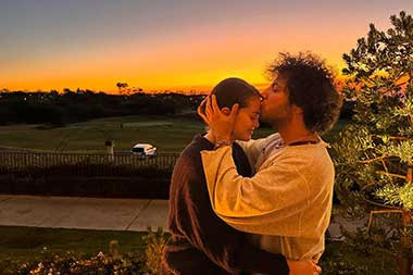 Manis Banget! Selena Gomez Rayakan Ulang Tahun Benny Blanco dengan Masak Bareng