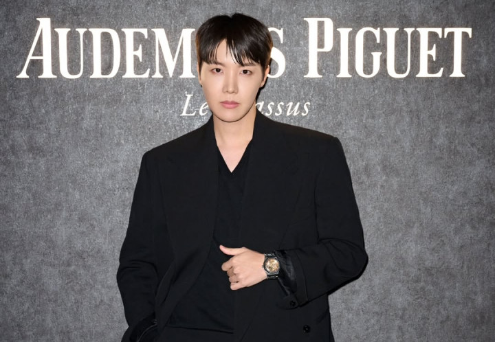 J-Hope BTS Bocorkan Bakal Rilis 2 Single Lagi Tahun Ini