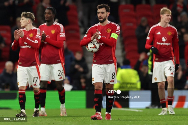 Manchester United Vs Real Sociedad: <i>Hattrick</i> Bruno Fernandes Antar Setan Merah ke Perempat Final