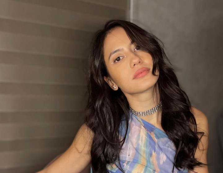 Rahasia Pevita Pearce Kelola Uang Bareng Sahabat: No Drama, No Ribet!