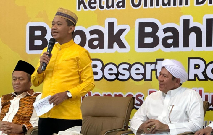 Safari Ramadan ke Ponpes Pasuruan, Bahlil Sebut Peran Ulama Penting untuk Persatuan Indonesia