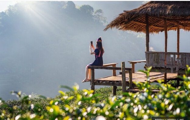 Micro-Tourism menjadi solusi untukmu mendapatkan pengalaman baru yang autentik. Ilustrasi Freepik