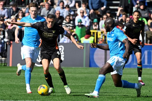Hasil Liga Italia: Jay Idzes Tampil Penuh, Venezia Berbagi Poin dengan Napoli