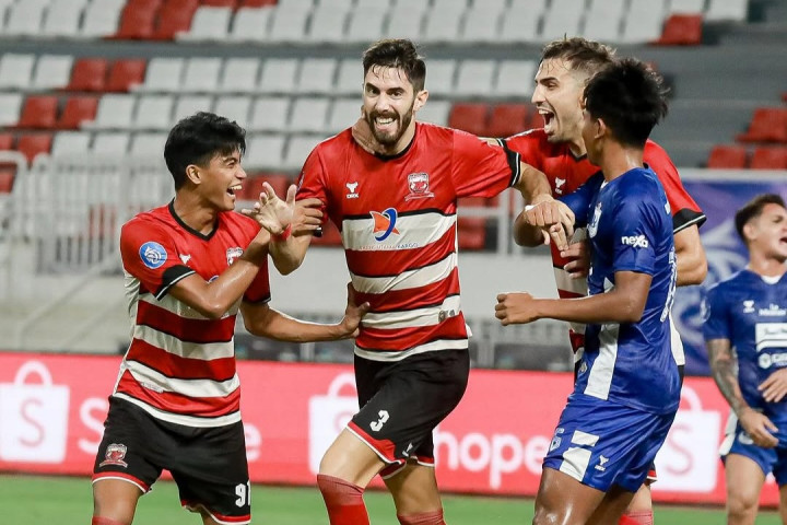 Dramatis, 10 Pemain Madura United Tekuk PSIS pada Pengujung Laga