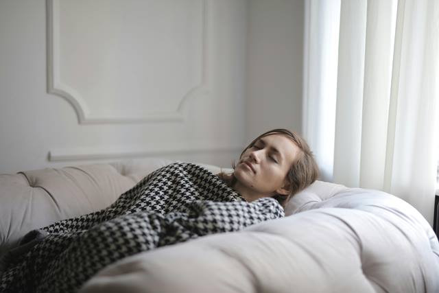 Duduk Terlalu Lama Setara dengan Merokok, Apa Maksudnya?