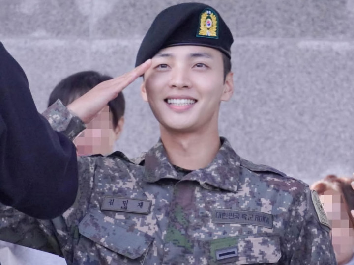 Aktor Kim Min Jae Resmi Selesaikan Masa Wajib Militer