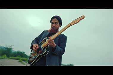 Sakti Eks Sheila On 7 Menjadikan Musik sebagai Sarana Dakwah