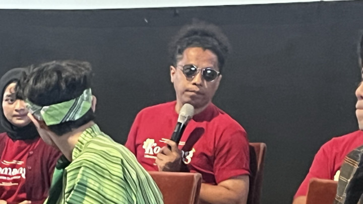 Pengalaman Emosional Arie Kriting di Film Komang
