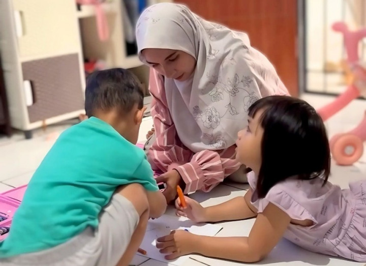 Memberdayakan AI untuk Parenting & Eksplorasi Bisnis