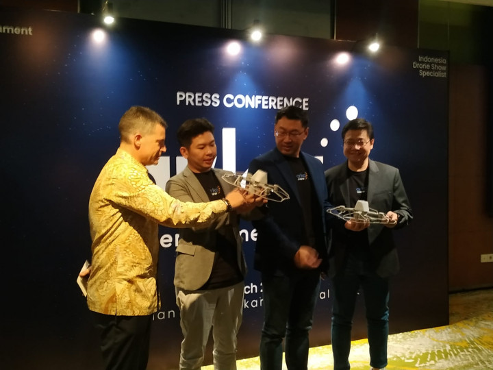 Arka Entertainment Hadirkan Drone Show di Indonesia, Bisa Bikin Atraksi Pakai 1.500 Drone