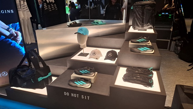 Adidas Hadirkan Koleksi Ekslusif Kolaborasi Mercedes-AMG PETRONAS F1 Team