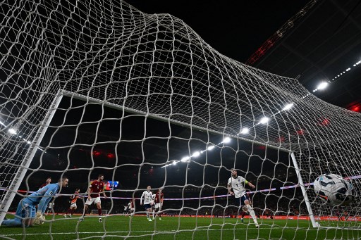 Timnas Inggris Gilas Latvia 3-0