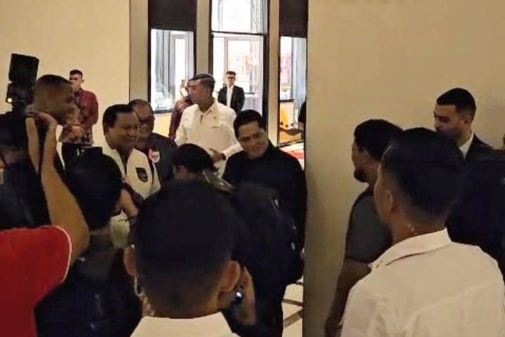 Presiden Prabowo Salami Skuat Garuda dan Nonton Langsung di SUGBK
