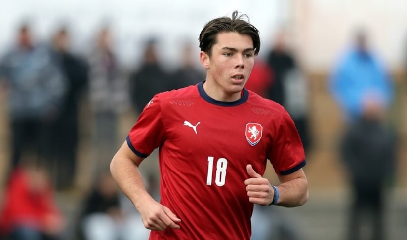 Louis Buffon (Instagram: @louisbuffon9)