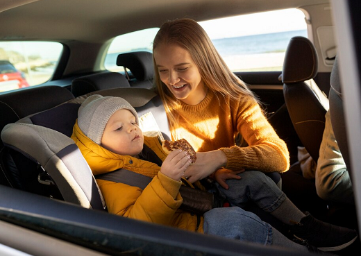 Cegah Si Kecil Mabuk Perjalanan Saat Mudik, Ini Triknya!