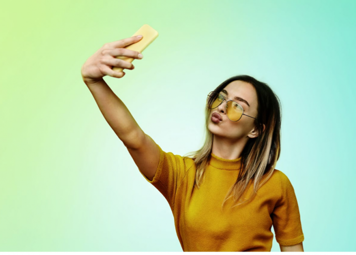 Ilusi Digital: Generasi Milenial dan Risiko Kepercayaan Onlinenya