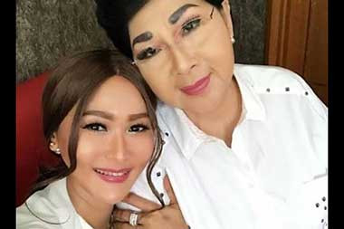 Doa Inul Daratista untuk Titiek Puspa