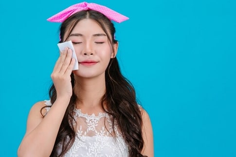 5 Fungsi <i>Blotting Paper</i>, Rahasia <i>Make Up</i> Awet Sepanjang Hari?