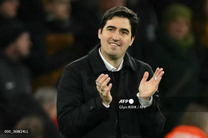 Iraola Abaikan Ketertarikan Spurs