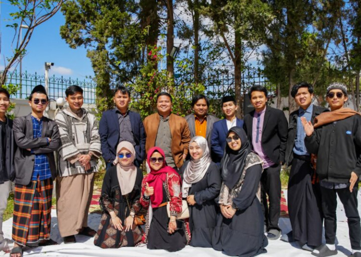 Perayaan Unik Idulfitri di Tunisia, Ngafe Usai Salat Id