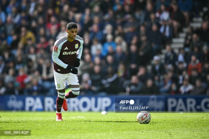 Rashford Mulai Nikmati Sepak Bola di Villa