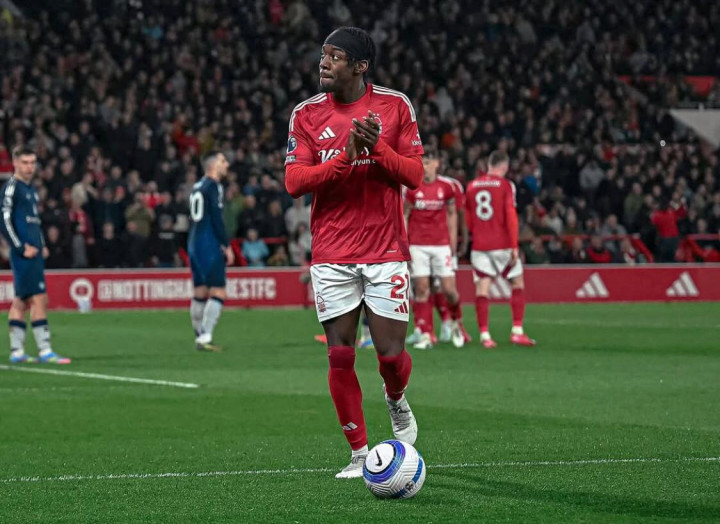 Elanga Bungkam MU Lewat Gol Solo Run, Legenda Setan Merah 'Semprot' 3 Pemain Ini