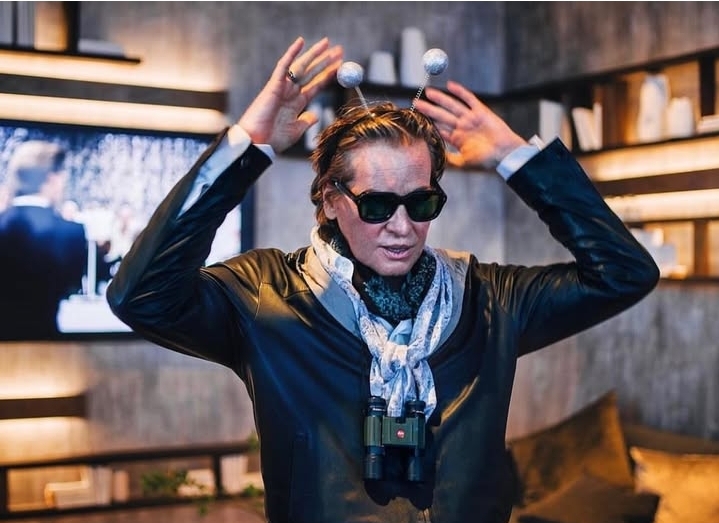 Aktor Legendaris Batman Forever, Val Kilmer Meninggal Dunia