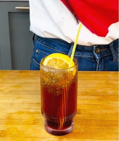 Es Teh ala Stefani Horison, Lengkap dan Seger!