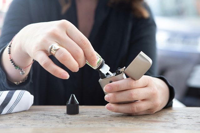 Meskipun penelitian terbatas, hampir semua bukti yang tersedia menunjukkan bahwa penggunaan rokok elektrik berbahaya bagi seluruh sistem kardiovaskular.  (Foto: Ilustrasi/Dok. Pexels.com)