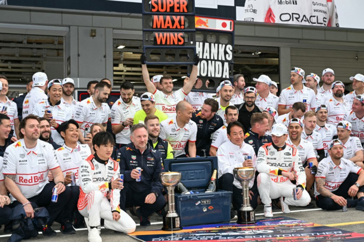 Kemenangan Verstappen di GP Jepang Jadi Kado Red Bull untuk Honda