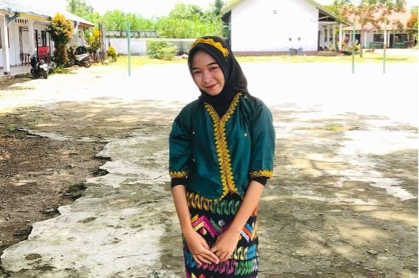 Tembus SNBP Unesa di Usia 15 Tahun, Begini Cara Yuyun Berprestasi Sejak SD