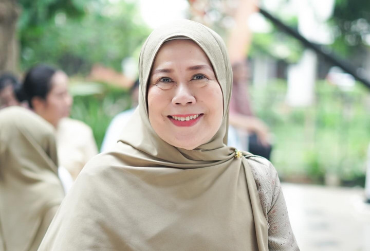 Pilu! Dewi Yull Bertahun-tahun Ratapi Kematian Anak