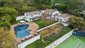 Intip Deretan Properti Mewah Timothee Chalamet