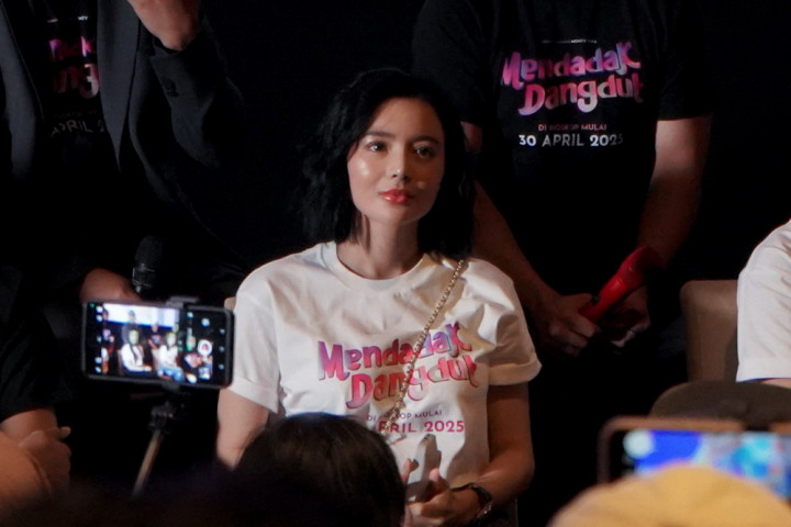 Wika Salim Sempat Ragu Terima Tawaran Bintangi Film Mendadak Dangdut