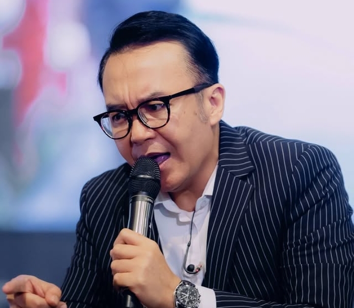 Kepedulian Titiek Puspa Bantu Ari Lasso Lawan Kanker