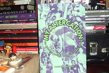 Kupas Tuntas Skena Melodic Punk Bandung lewat Buku <i>My Altercation</i>