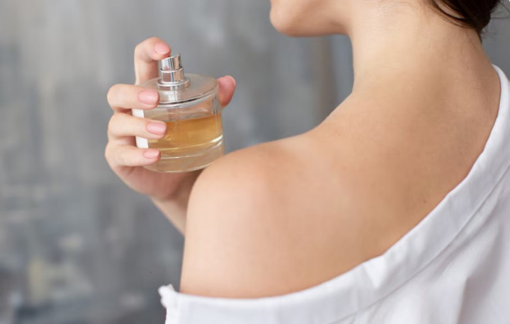 Tips Memilih Parfum Lokal: Praktis, Personal, dan Penuh Pertimbangan