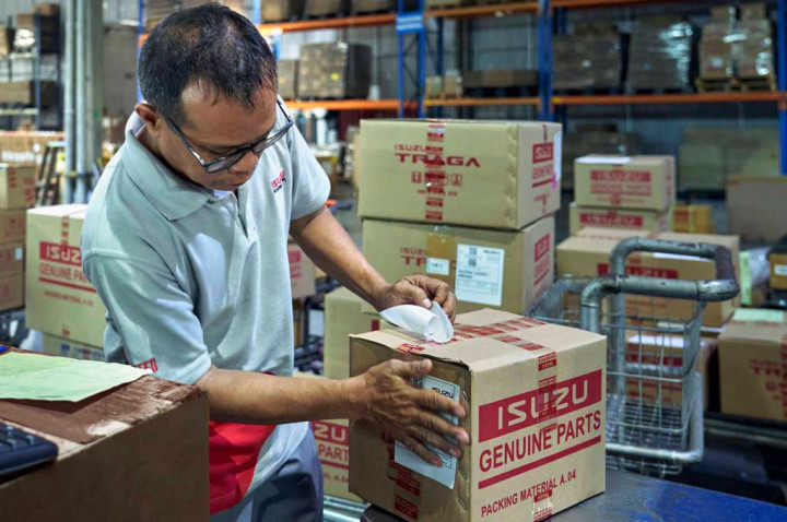 Susah Cari Bengkel Isuzu? Begini Caranya!