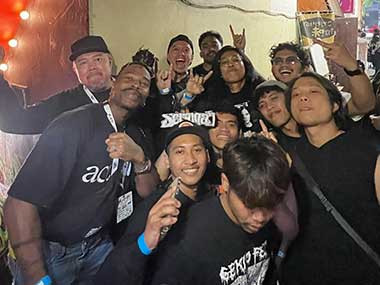 Penggemar di Jepang Ungkap Pertemuan Terakhir dengan Ricky Seringai