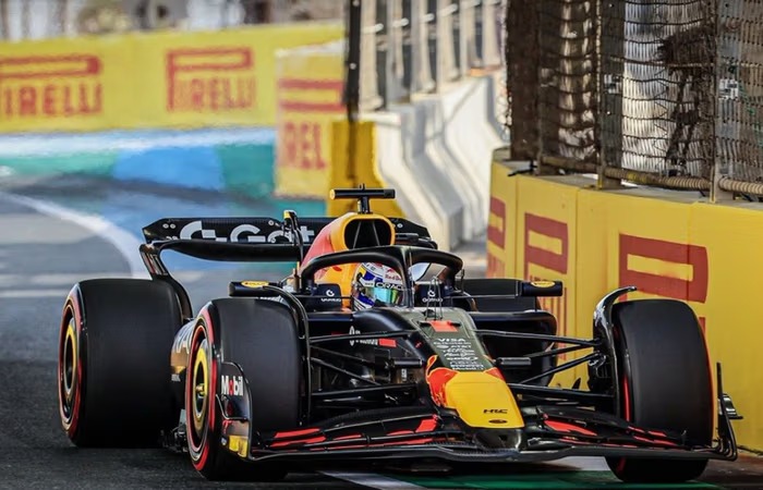Raih Pole Position di GP Arab Saudi, Max Verstappen Prediksi Akan Sulit Menang