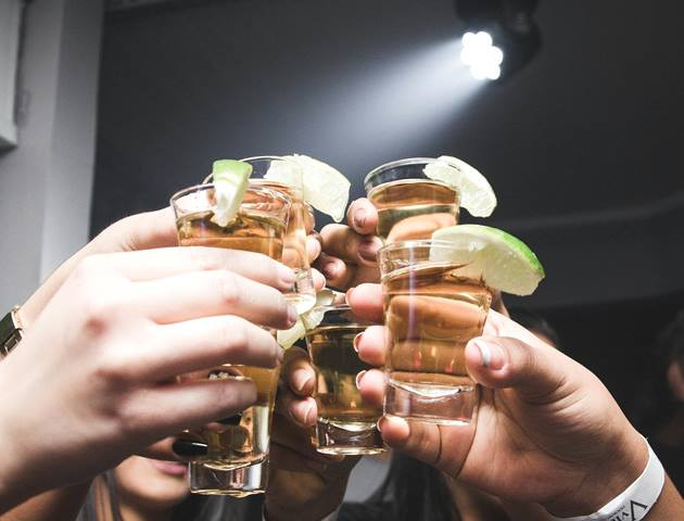 Apakah Alkohol Bisa Jadi Penyebab Cedera Otak?