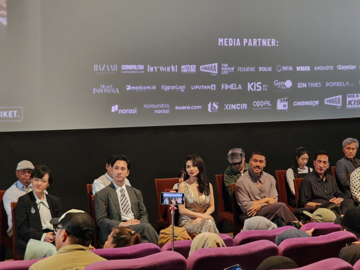 Jerome Kurnia Belajar Arti Cinta dan Pengkhianatan di Film Perang Kota