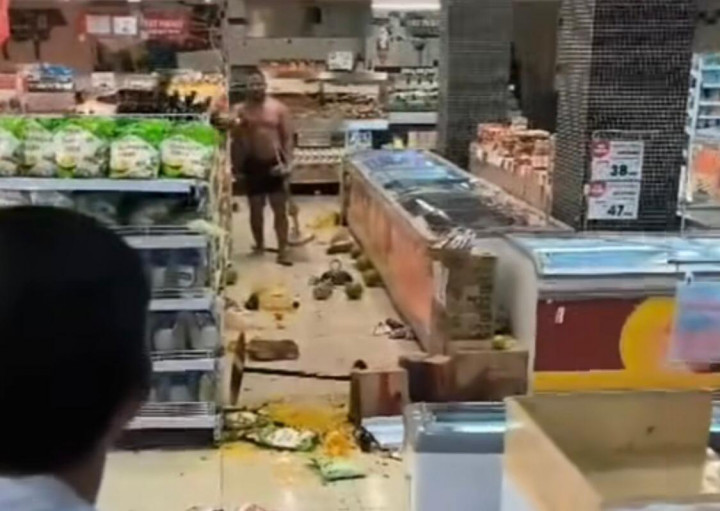 Fakta-fakta WNA Ngamuk dan Mandi Minyak Goreng di Kalibata City