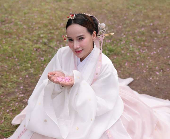 dr. Ayu Widyaningrum Termotivasi Terus Perbarui Ilmu Dunia Kecantikan