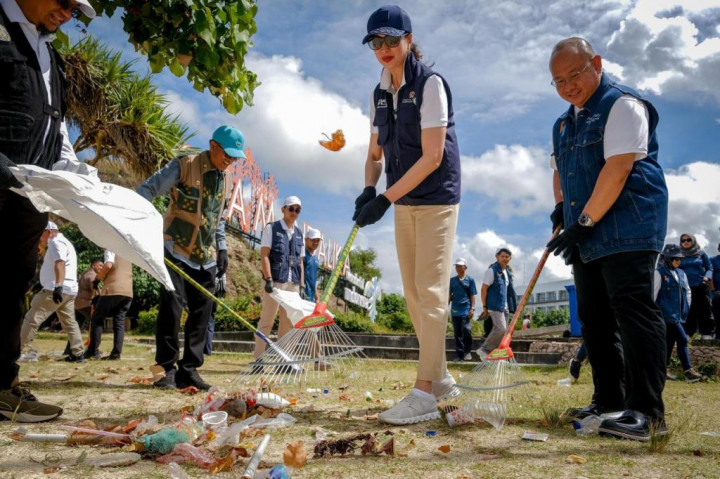 Gerakan Wisata Bersih di Mandalika Perkuat Keberlanjutan Pariwisata NTB