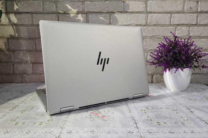 HP Envy x360 2-in-1 14, Desain Menawan, Performa Kencang